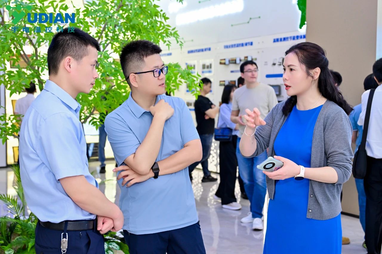 微信图片_20250703083904.jpg 宇电温控科技2025年新品发布会圆满成功,推出5大系列温控器新品